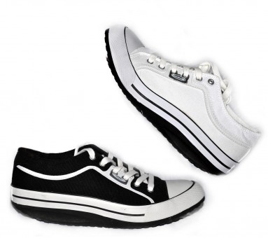 WALKMAXX Damen Freizeitschuh Sneaker Canvas Sportschuhe weiß oder schwarz Gr. 44 